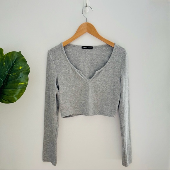 SHEIN Tops - SHEIN | Cropped Ribbed Vneck Long Sleeve Tee In Grey Size Medium
